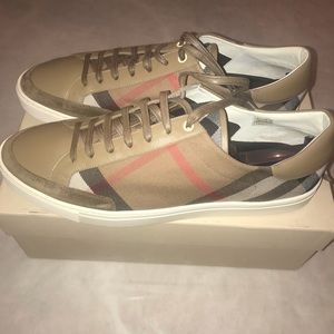 Burberry Men’s Sneakers Size 12
